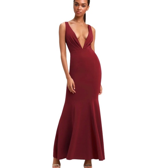 LuLu’s Adelina Burgundy Sleeveless Mermaid Maxi Dress - Picture 1 of 11